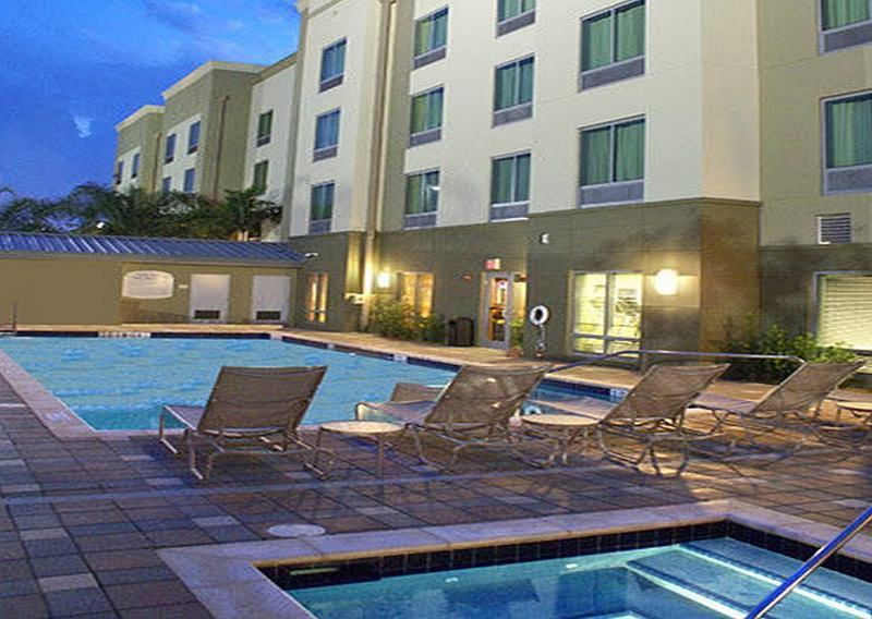 Fairfield Inn & Suites By Marriott Fort Lauderdale Pembroke Pines Dış mekan fotoğraf
