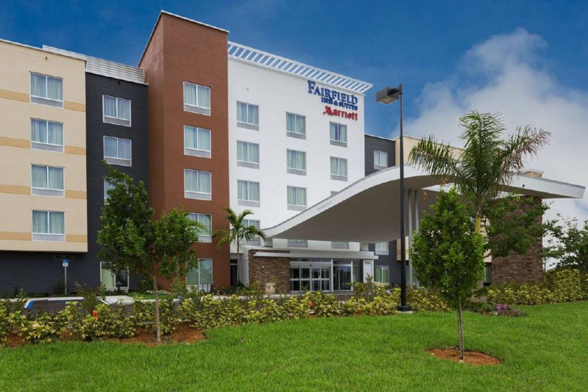 Fairfield Inn & Suites By Marriott Fort Lauderdale Pembroke Pines Dış mekan fotoğraf